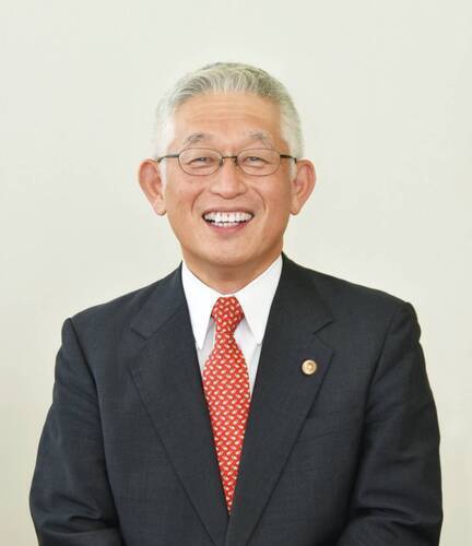 泉氏