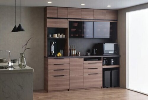 【フォーアニュ】パモウナの食器棚、正規取扱店としてご案内中