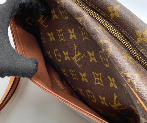 ヴィトンショルダーバッグ