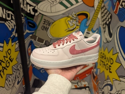 【NIKE バレンタインコラボ レディース編‼】