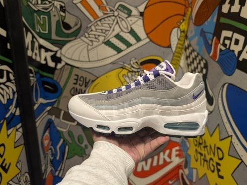 【NIKE AIRMAX95 グレープ復刻発売‼】
