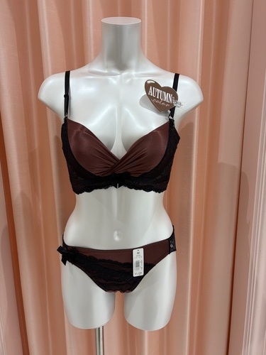 人気ブラ新色入荷🤎